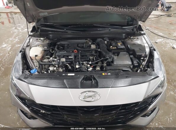 KMHLR4AF4NU267358 2022 HYUNDAI ELANTRA Серый Вид сзади