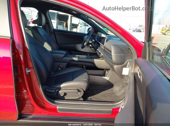 KMHM34AAXRA075041 2024 HYUNDAI IONIQ 6 Красный Вид салона спереди