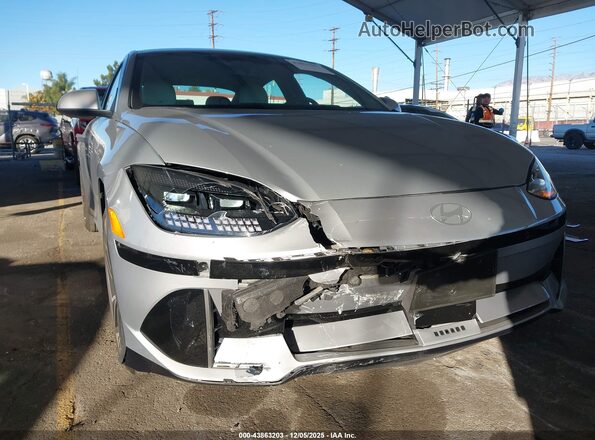 KMHM34AC0SA083009 2025 HYUNDAI IONIQ 6 Silver Widok z przodu