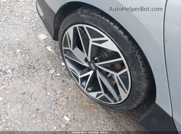KMHM34AC1PA022596 2023 HYUNDAI IONIQ 6 Blue ხელსაწყოთა პანელის ხედი