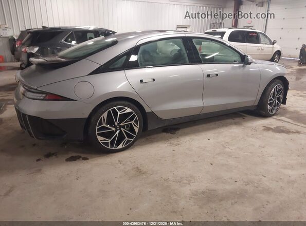 KMHM54AC8RA054877 2024 HYUNDAI IONIQ 6 Silver უკანა მარჯვენა