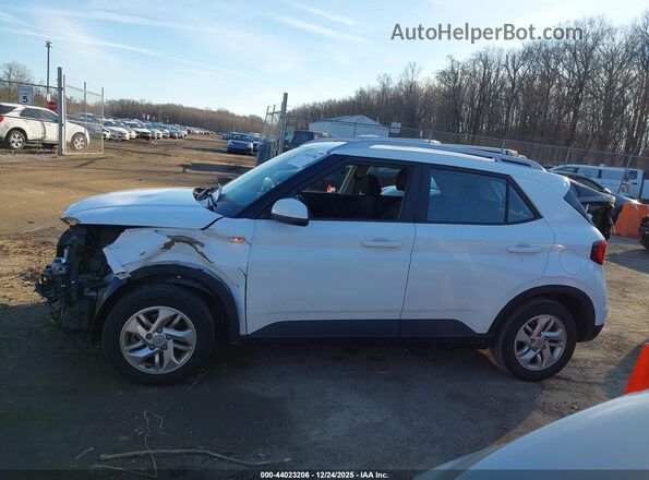 KMHRC8A35LU032652 2020 HYUNDAI VENUE White Սալոնի 360 աստիճան տեսք