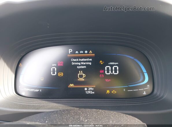 KMHRC8A35TU428631 2026 HYUNDAI VENUE Light Blue Vista de los asientos traseros