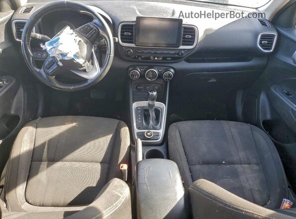 KMHRC8A39LU022707 2020 HYUNDAI VENUE Синий Вид панели приборов