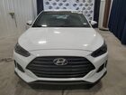 2019 Hyundai Veloster Base Белый vin: KMHTG6AF6KU016385