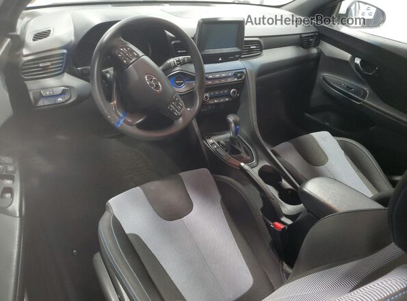 KMHTG6AF6KU016385 2019 HYUNDAI VELOSTER Белый Вид панели приборов