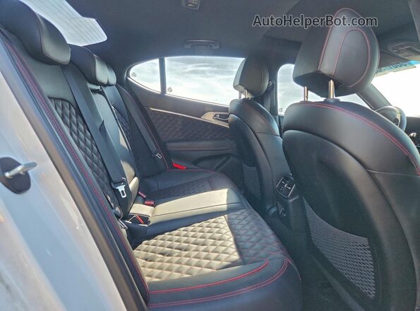 KMTG34LE3LU062513 2020 GENESIS G70 Белый Вид задних сидений