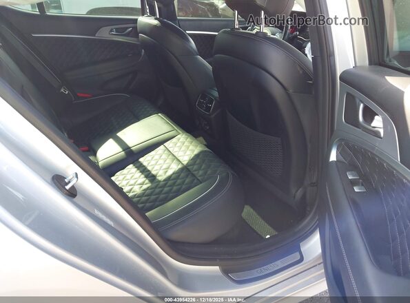 KMTG34LE6KU012333 2019 GENESIS G70 Silver Widok naklejki z numerem VIN