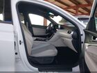 2024 Genesis G70 2.5t Rwd Белый vin: KMTG34SC1RU142840