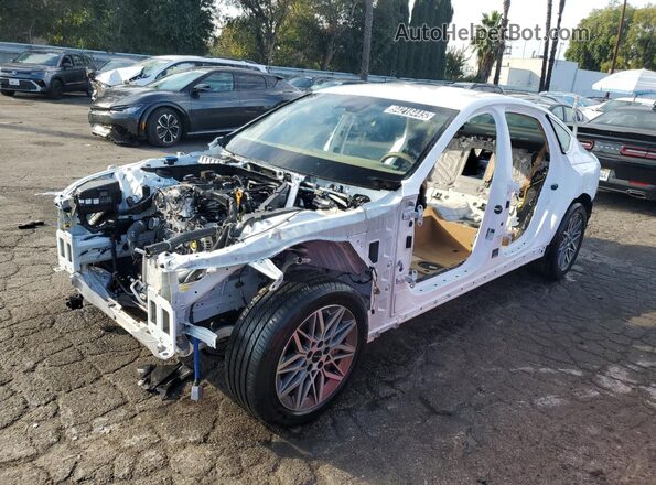 KMTGA4SC9SU265085 2025 GENESIS G80 White Widok wnętrza 360 stopni
