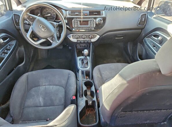 KNADM4A37G6653371 2016 KIA RIO Silver Widok deski rozdzielczej