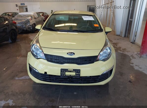 KNADM4A3XG6543091 2016 KIA RIO Желтый Вид щитка приборов