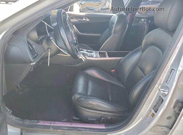 KNAE45LC3L6083001 2020 KIA STINGER Серый Вид салона спереди