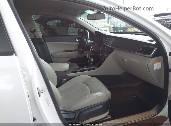 KNAGU4LE2H5014009 2017 KIA OPTIMA HYBRID Белый Вид салона спереди