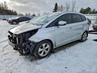 2016 Kia Rondo Silver vin: KNAHT8A37G7125500