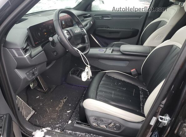 KNDAEFS50R6020163 2024 KIA EV9 Gray Widok wnętrza z przodu