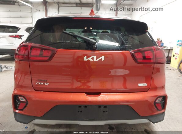 KNDCB3LC7N5499341 2022 KIA NIRO Orange 