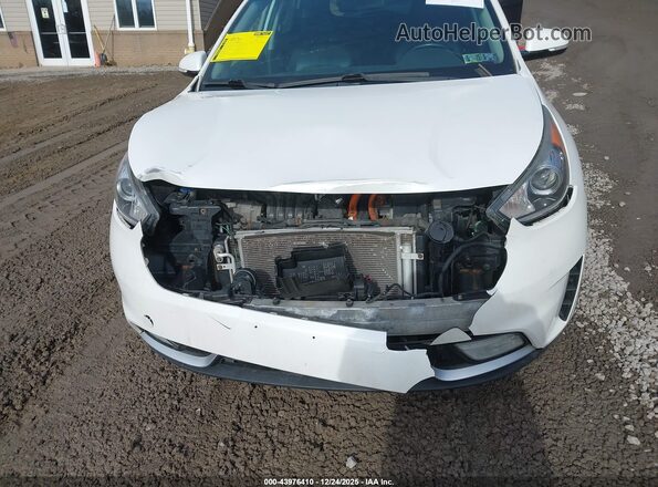 KNDCC3LC2H5033365 2017 KIA NIRO White Vista interior trasera