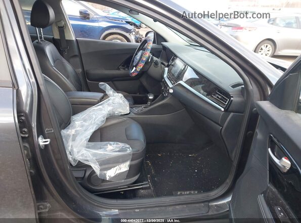 KNDCD3LD0L5387853 2020 KIA NIRO PLUG-IN HYBRID Gray Front interior view