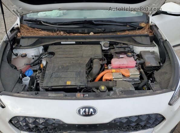 KNDCE3LC1M5483514 2021 KIA NIRO White Սալոնի հետևի տեսք
