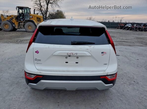 KNDCP3LE2P5091500 2023 KIA NIRO White უკანა ხედი