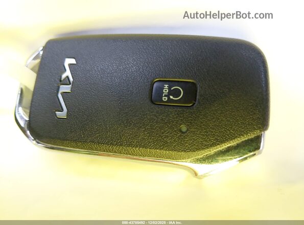 KNDCR3L19S5141275 2025 KIA NIRO EV Белый Вид панели приборов