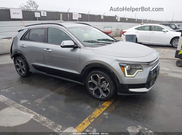 KNDCR3LE3P5043448 2023 KIA NIRO Серый Передняя правая четверть