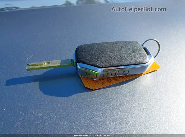 KNDEPCAA3P7423019 2023 KIA SELTOS Silver Widok deski rozdzielczej