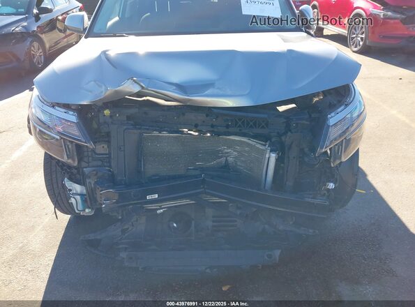 KNDEPCAA3P7423019 2023 KIA SELTOS Silver Widok wnętrza z tyłu