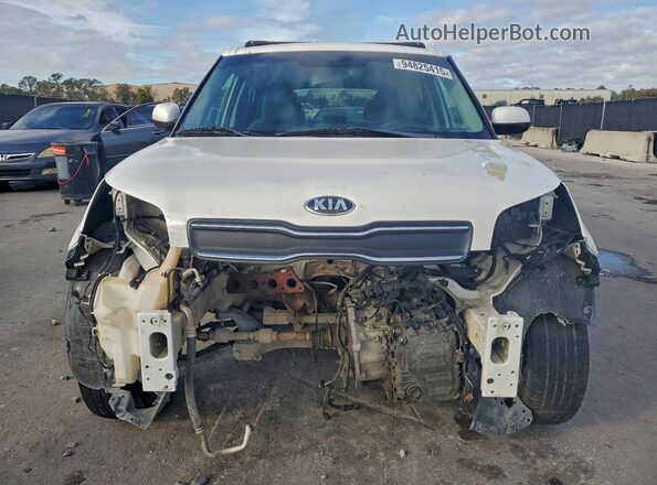 KNDJN2A28K7692004 2019 KIA SOUL Белый Вид спереди