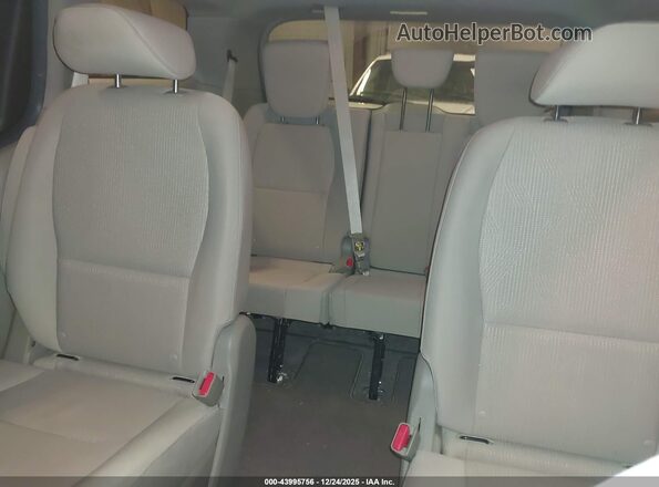 KNDMB5C10M6668560 2021 KIA SEDONA Blue Vista de la etiqueta del VIN