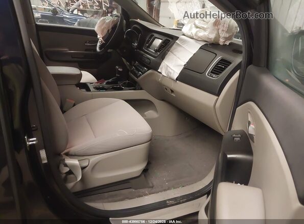 KNDMB5C10M6668560 2021 KIA SEDONA Blue Vista interior delantera