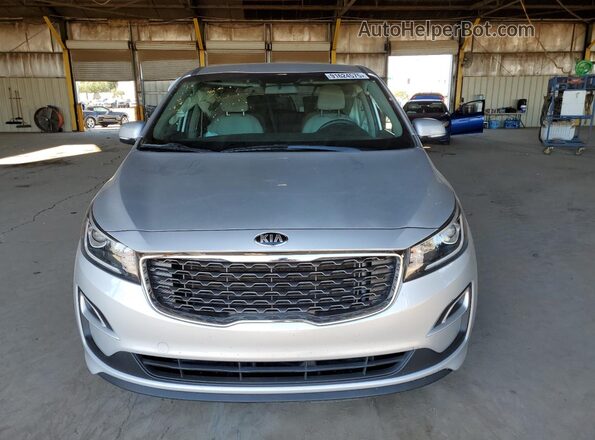 KNDMB5C10M6672995 2021 KIA SEDONA Silver Front view