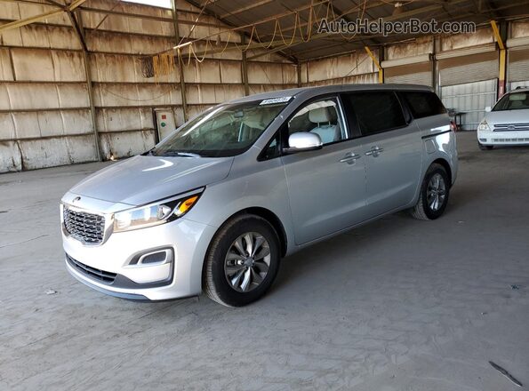 KNDMB5C10M6672995 2021 KIA SEDONA Silver Front left