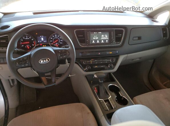 KNDMB5C10M6672995 2021 KIA SEDONA Silver Dashboard view