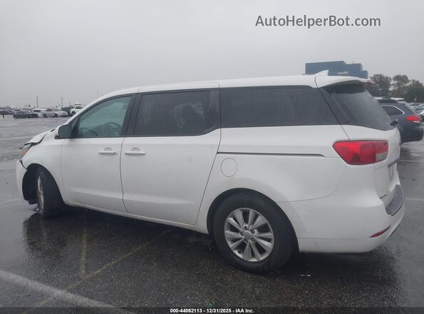 KNDMB5C11J6373107 2018 KIA SEDONA White Widok wnętrza 360 stopni