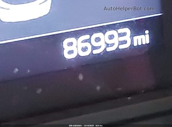 KNDMB5C14M6671686 2021 KIA SEDONA Silver Вид задніх сидінь