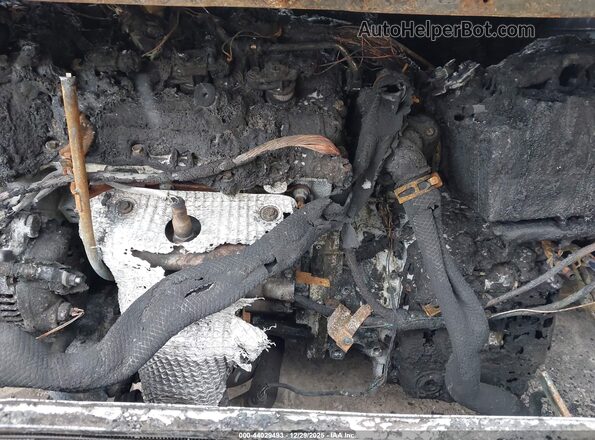 KNDMB5C15J6368072 2018 KIA SEDONA Silver Widok z tyłu