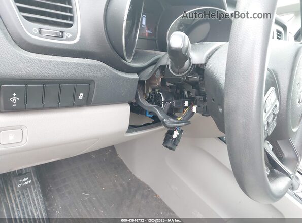 KNDMB5C15M6662088 2021 KIA SEDONA White 