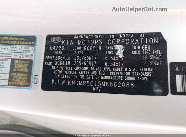KNDMB5C15M6662088 2021 KIA SEDONA White Vista del compartimento del motor