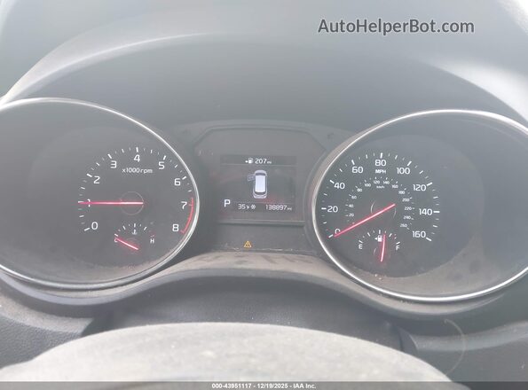 KNDMB5C19K6514264 2019 KIA SEDONA Black Vista de los asientos traseros