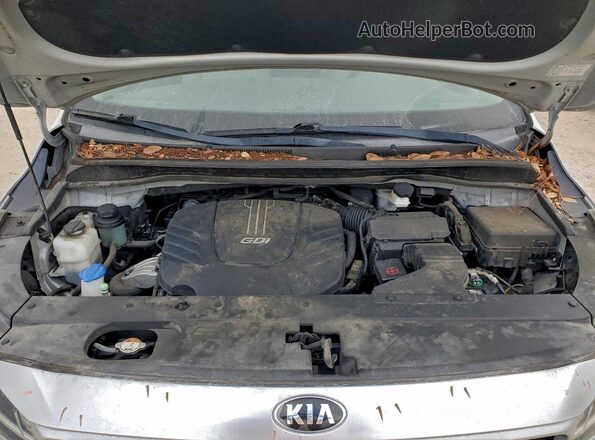 KNDMB5C1XG6134230 2016 KIA SEDONA Silver Widok wnętrza z tyłu