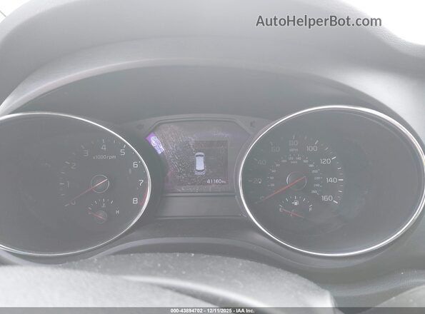 KNDMB5C1XM6673538 2021 KIA SEDONA Silver Rear seats view