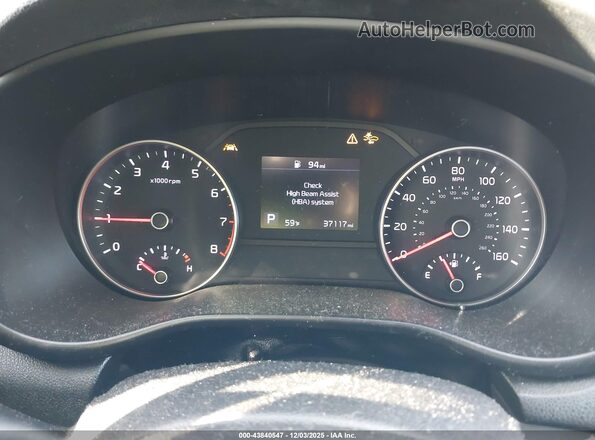 KNDP63AC3N7983942 2022 KIA SPORTAGE Белый Вид задних сидений