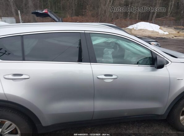KNDPMCAC0K7541119 2019 KIA SPORTAGE Серебряный Вид задней части салона