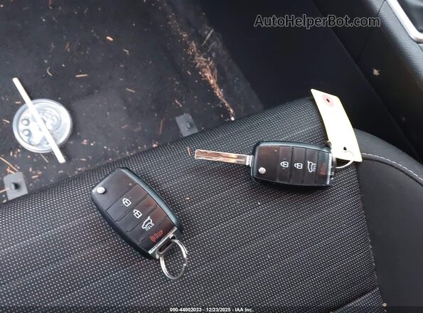 KNDPMCAC0K7541119 2019 KIA SPORTAGE Серебряный Вид панели приборов