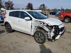 2021 Kia Sportage Lx Белый vin: KNDPMCAC0M7929843
