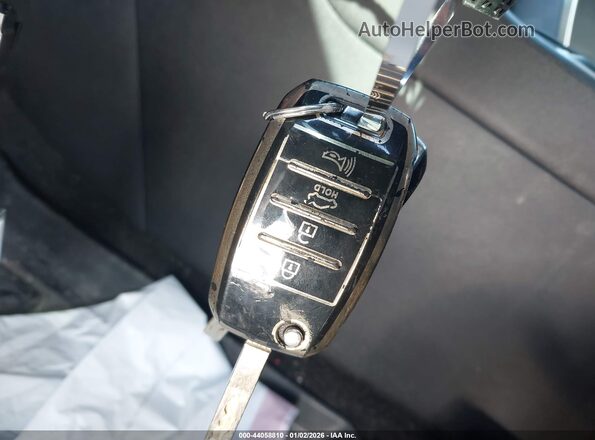 KNDPMCAC1J7312625 2018 KIA SPORTAGE Черный Вид панели приборов
