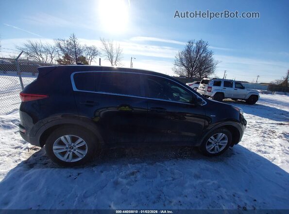 KNDPMCAC1J7312625 2018 KIA SPORTAGE Черный Вид задней части салона
