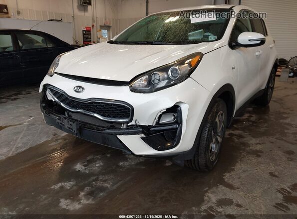 KNDPMCAC4M7909739 2021 KIA SPORTAGE White Передня ліва чверть